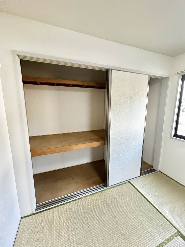 フォーレス　＊＊ A0102号-4