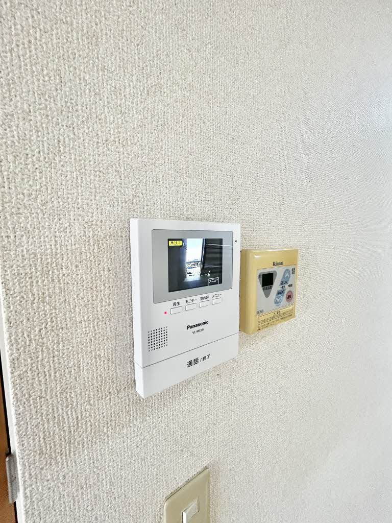 フォーレス　＊＊ A0102号-7