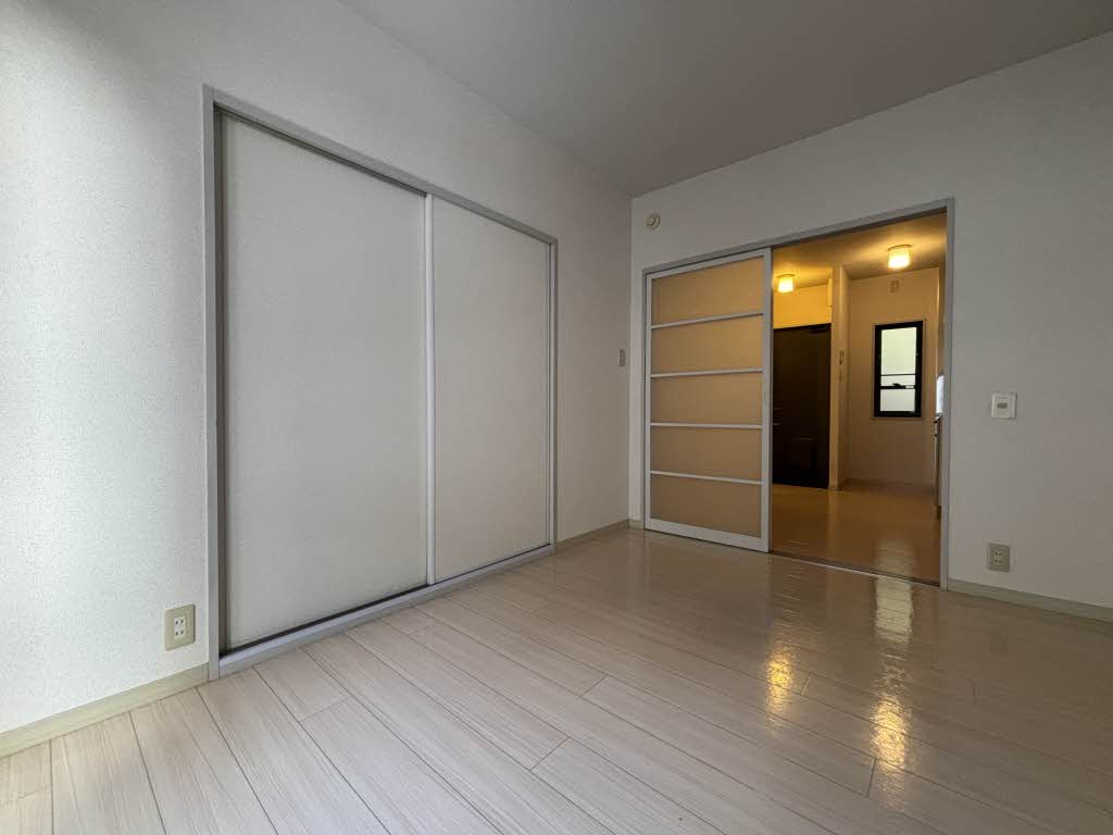 ファミール２１　＊＊ A0101号-12