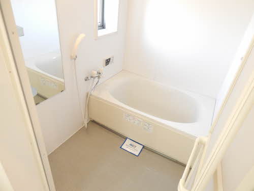 レジェンド　Ⅰ棟　＊＊ A0202号-3