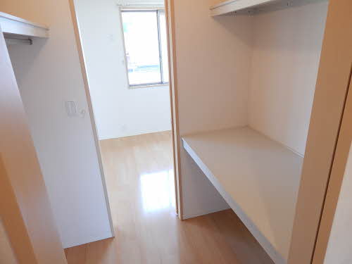 レジェンド　Ⅰ棟　＊＊ A0202号-9