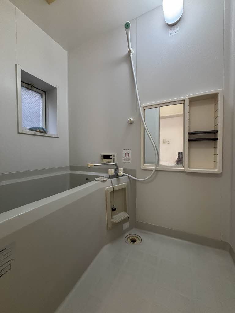 カーサディアス　＊＊ A0101号-4