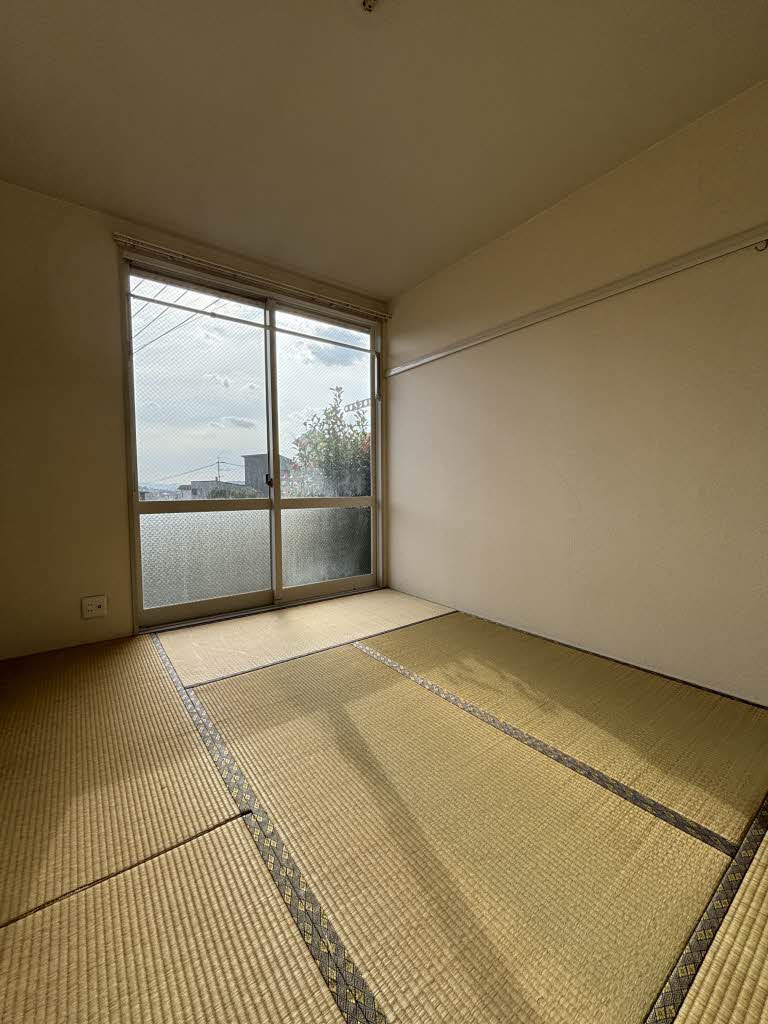 カーサディアス　＊＊ A0101号-8