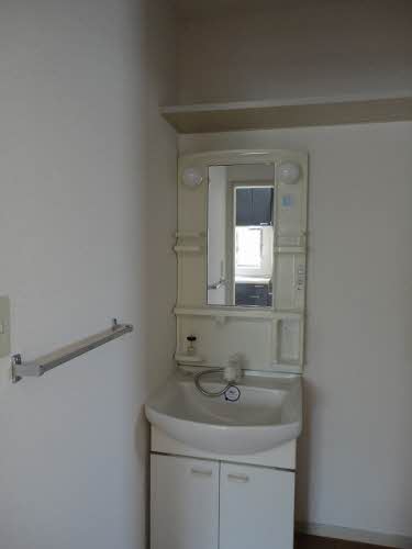 ハイラーク甘木 F棟 ** F0101号-13