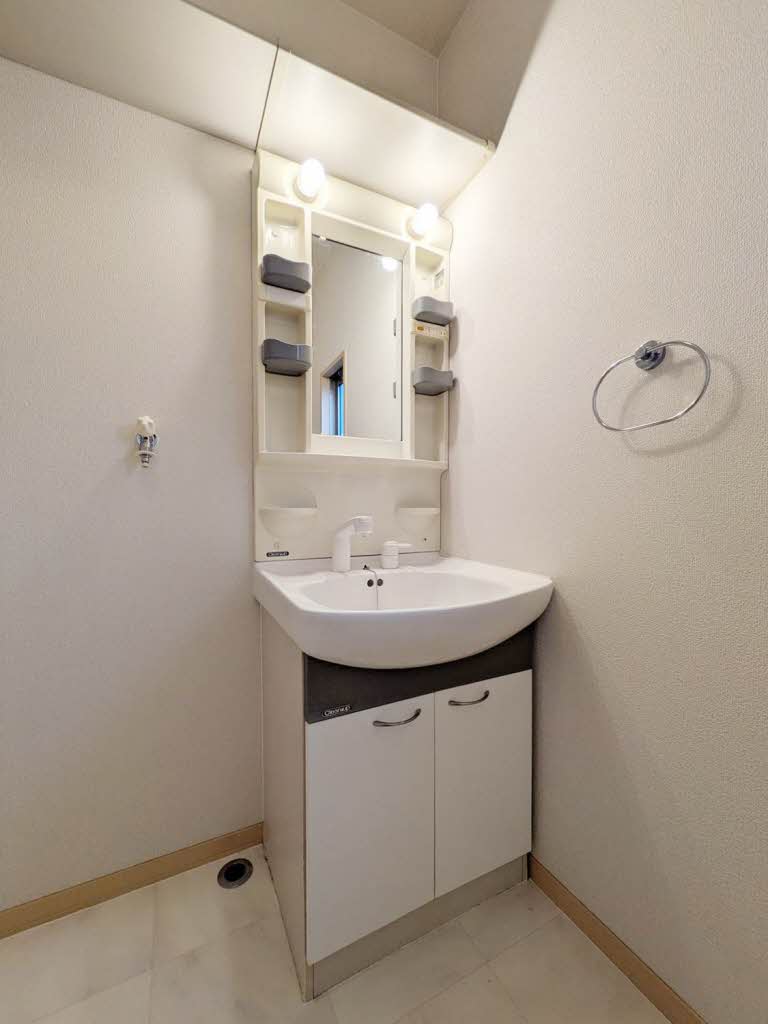 サンビレッジ松原　＊＊ A0203号-8