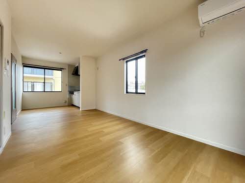 ヴィレッジS・S A棟 ** A0102号-2