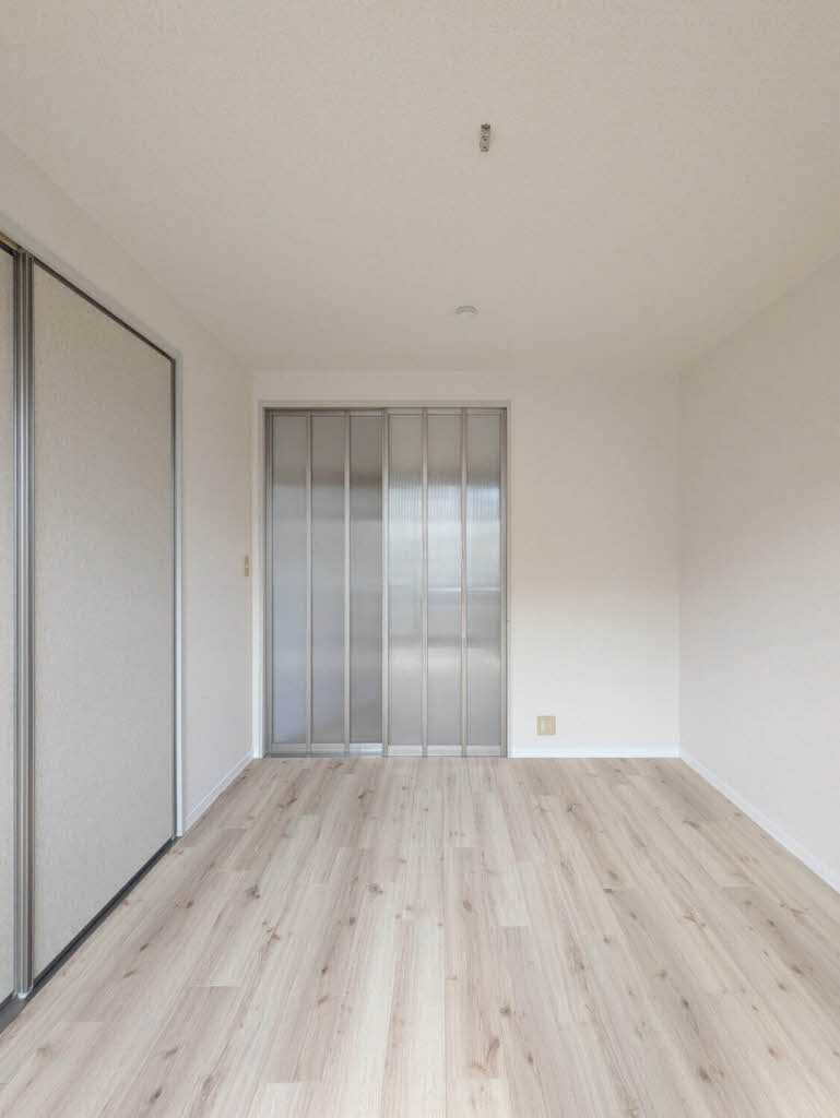 プリムヴェール　Ｃ棟　＊＊ C0101号-4