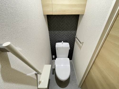 シャルマン　メゾン　Ａ棟　＊＊ A0102号-4