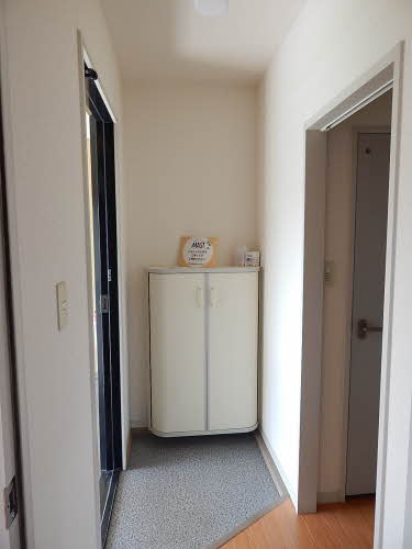 サニーデイ寺崎　＊＊ A0202号-12