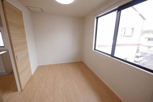 グリーンネスト　＊ A0203号-3