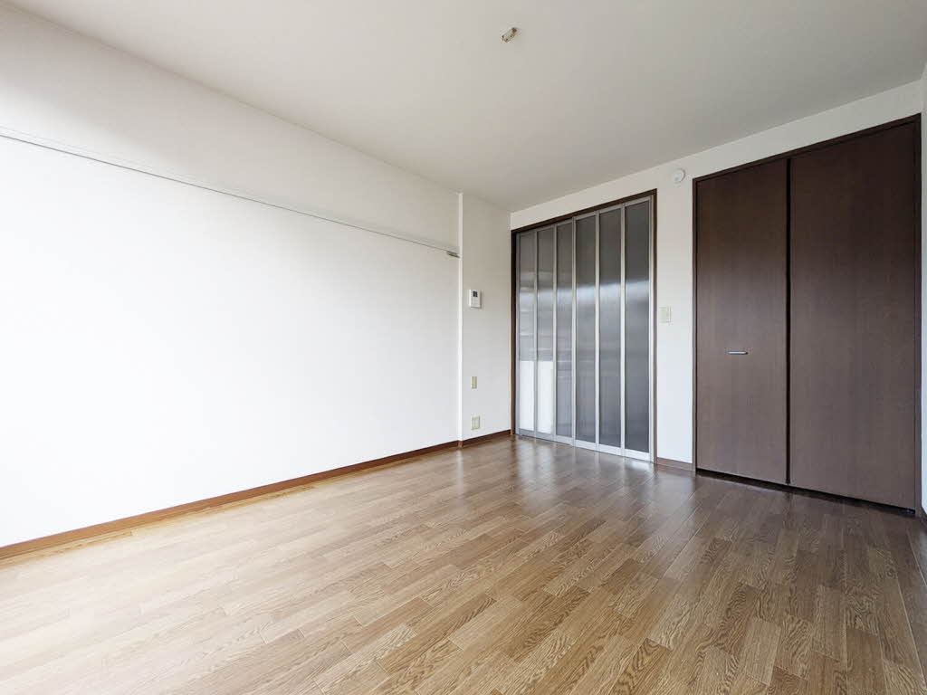 レジェンドコート　＊＊ A0205号-4