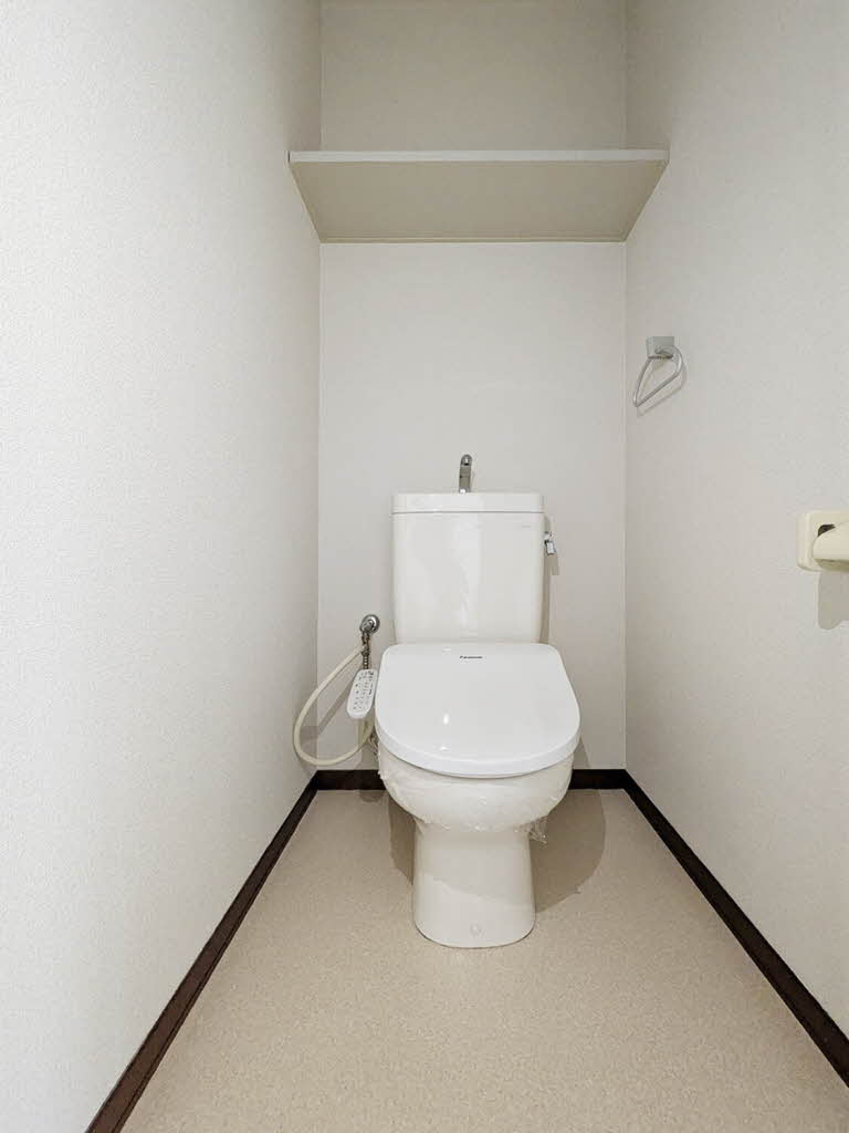 レジェンドコート　＊＊ A0205号-8