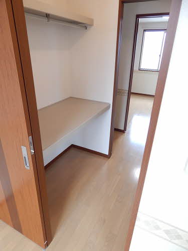 アントルティアン・ファミーユ　Ａ棟　＊＊ A0202号-6