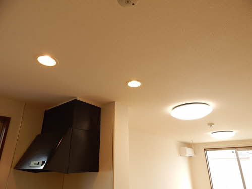 アントルティアン・ファミーユ　Ａ棟　＊＊ A0202号-13