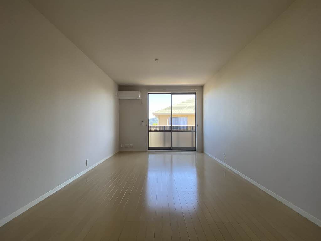 エスポワールＫＭⅡ　Ｂ棟　＊＊ B0201号-2