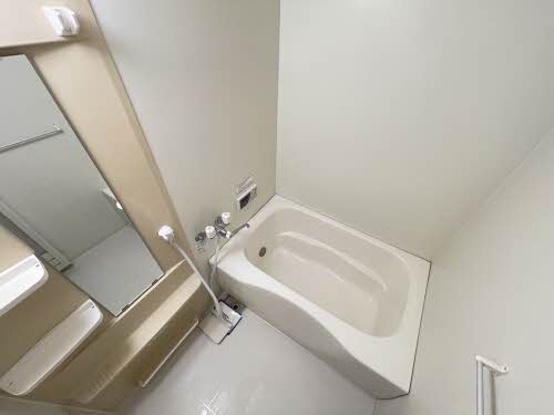 ソレイユ小浜　Ｂ棟　＊＊ B0202号-4