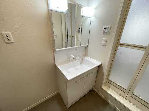 マリーフランソワーズ　＊＊ A0203号-5