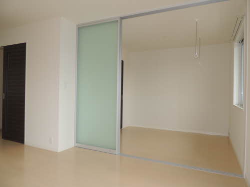 シャーメゾン・ヴィブレ２番館　Ａ棟　＊＊ A0102号-4