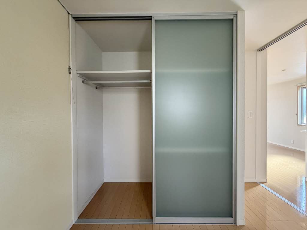 クレセオＪＣ　＊＊ A0101号-8