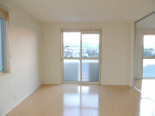 メゾン・ド・フレール　＊＊ A0203号-4