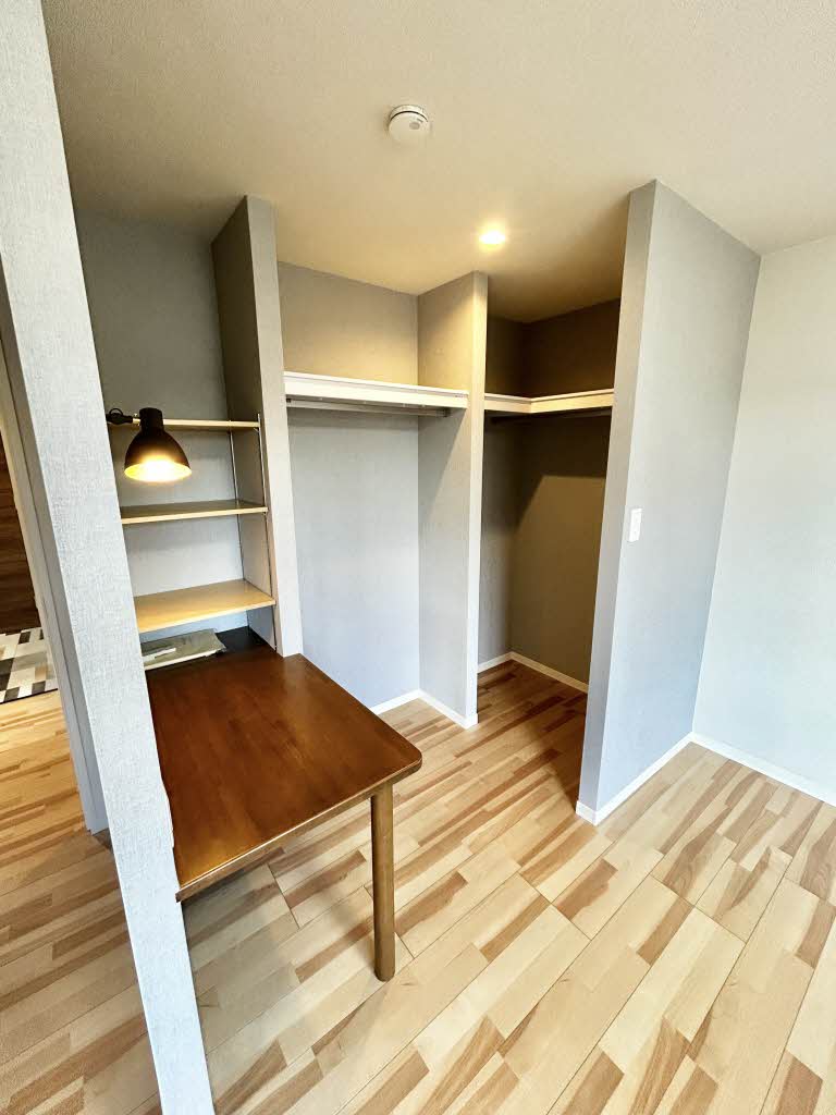 クレール福井　Ｂ棟　＊＊ B0102号-3