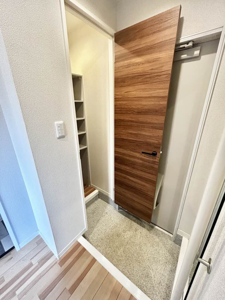 クレール福井　Ｂ棟　＊＊ B0102号-6