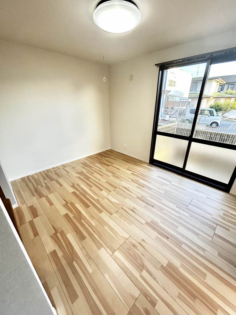 クレール福井　Ｂ棟　＊＊ B0102号-13