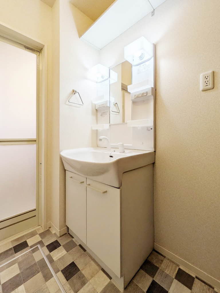 ドエルコート　＊＊ A0101号-7