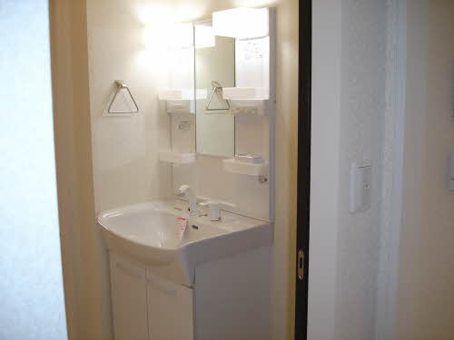 ドエルコート　＊＊ A0203号-3