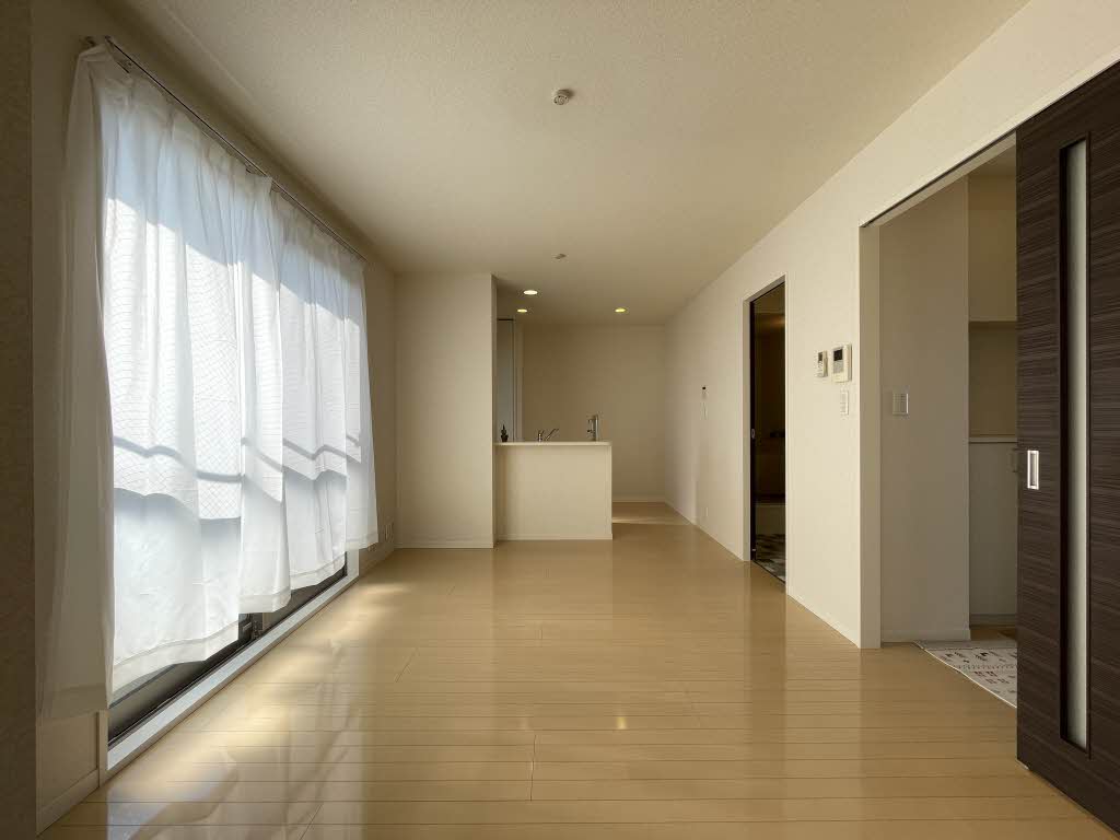 エステートＳＡＫＵＲＡ　Ｒ＆Ｃ　Ｃ棟　＊＊ C0202号-2