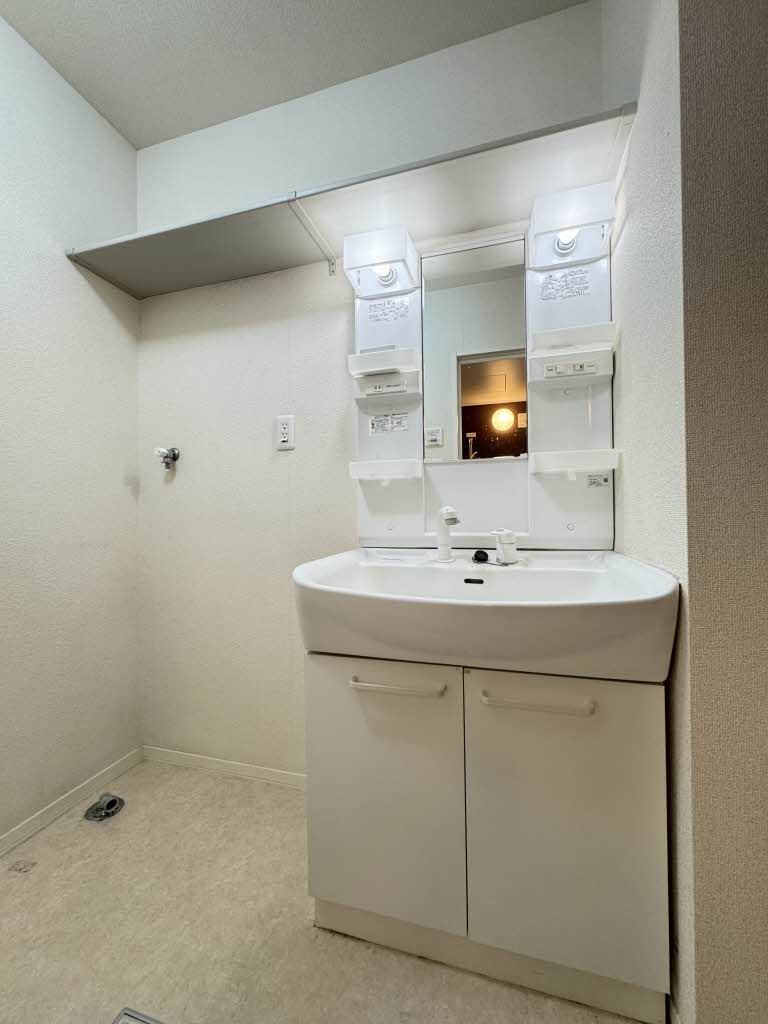 カーサ・ドマーニ　Ａ棟　＊ A0101号-6