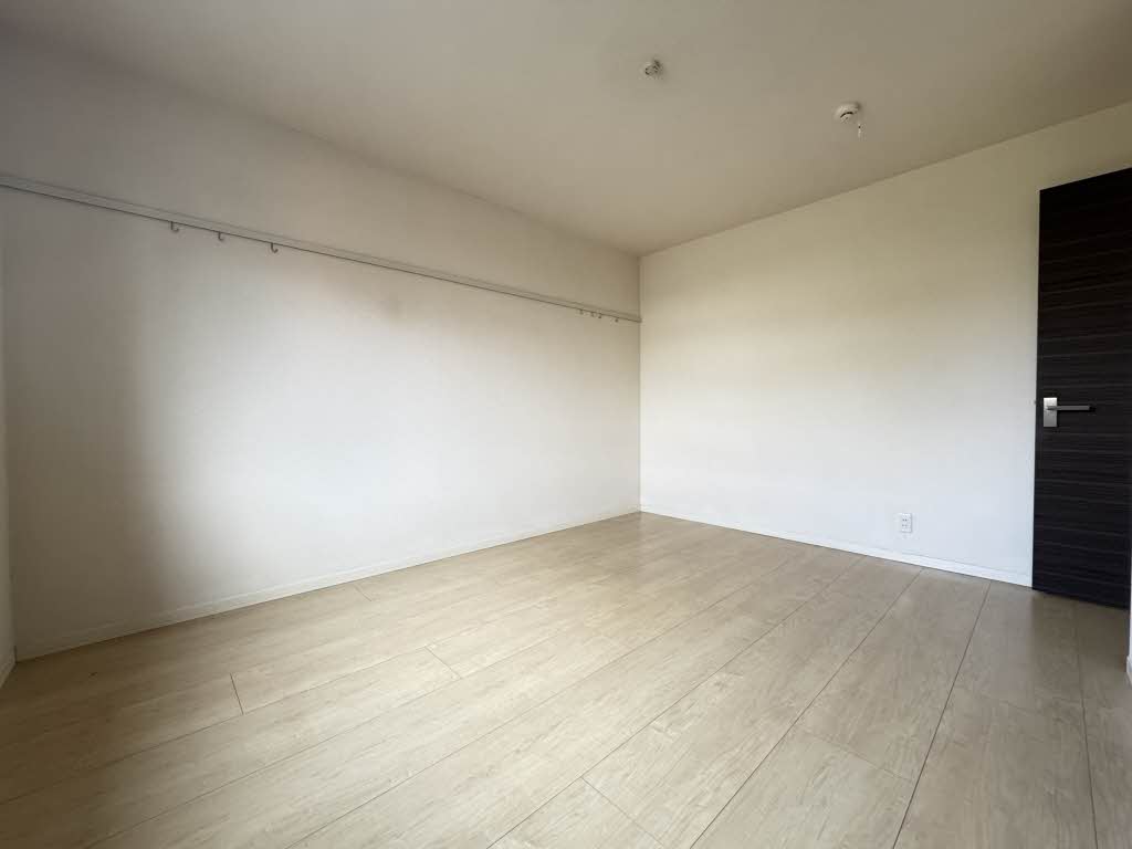 カーサ・ドマーニ　Ａ棟　＊ A0101号-11