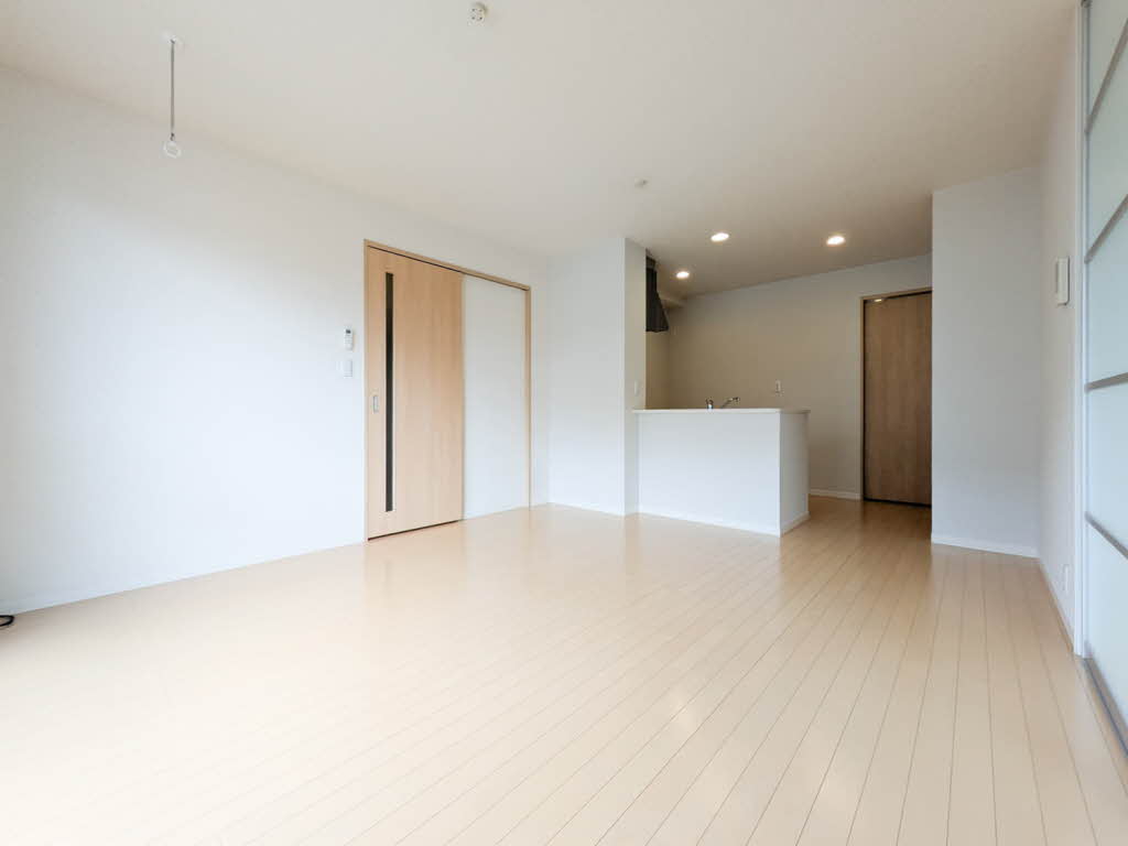 ヴァン アーンジュ Ⅱ棟 ** B0101号-2