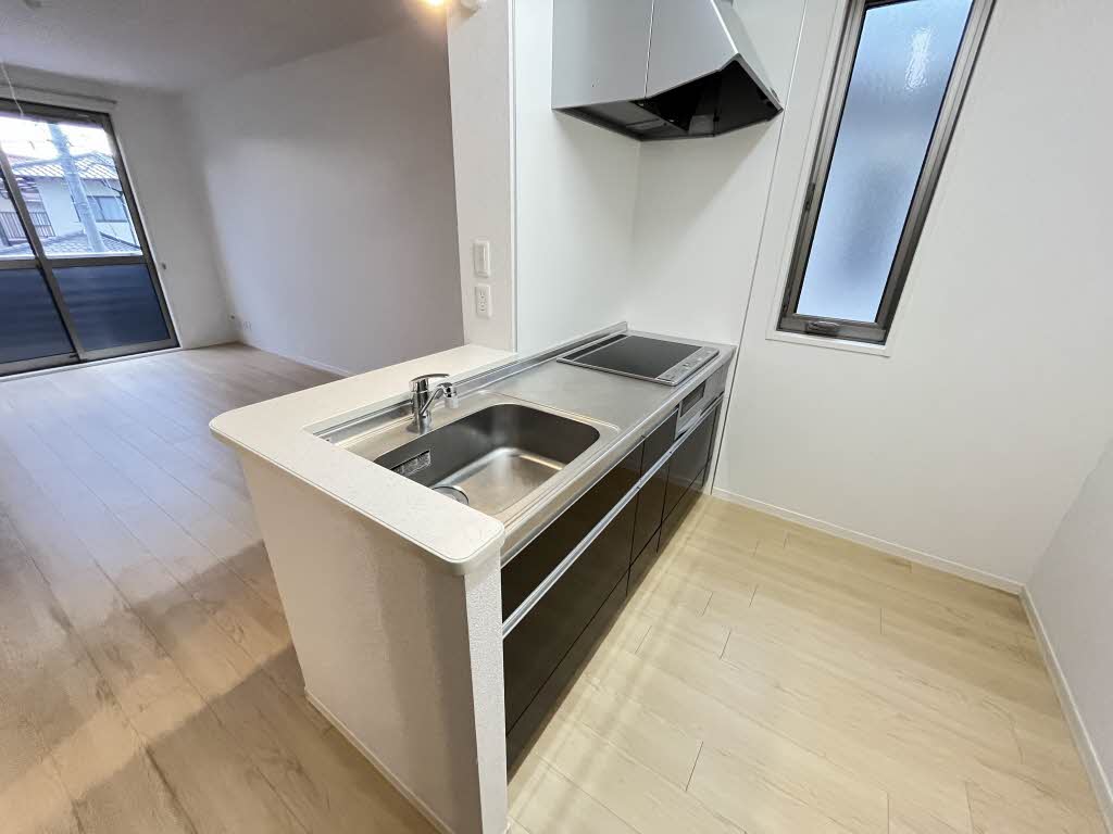 フォレストグリーン名島　Ｃ棟　＊ C0201号-6