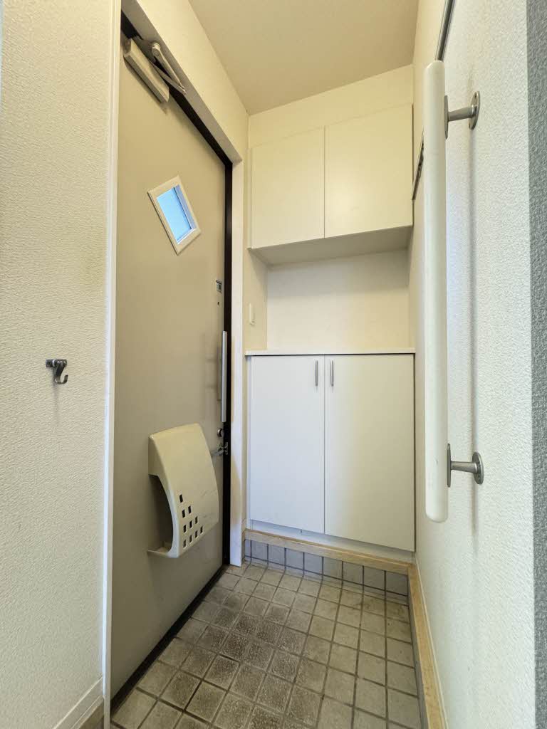 ボヌールK B棟 ** B0102号-12