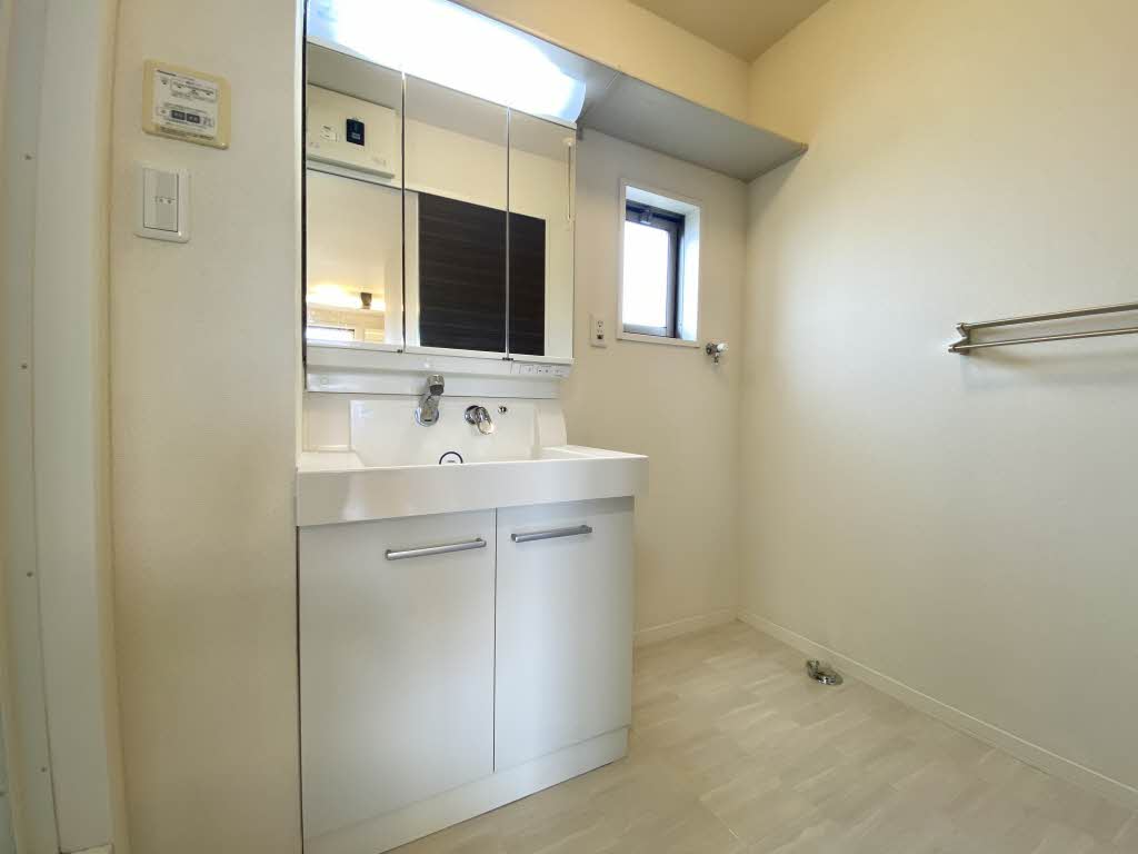 ラ・ルース若宮Ｂ棟　＊ B0202号-5