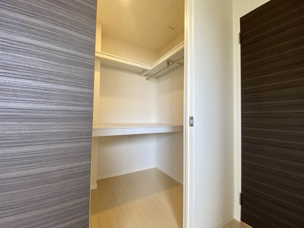 ラ・ルース若宮Ｂ棟　＊ B0202号-8