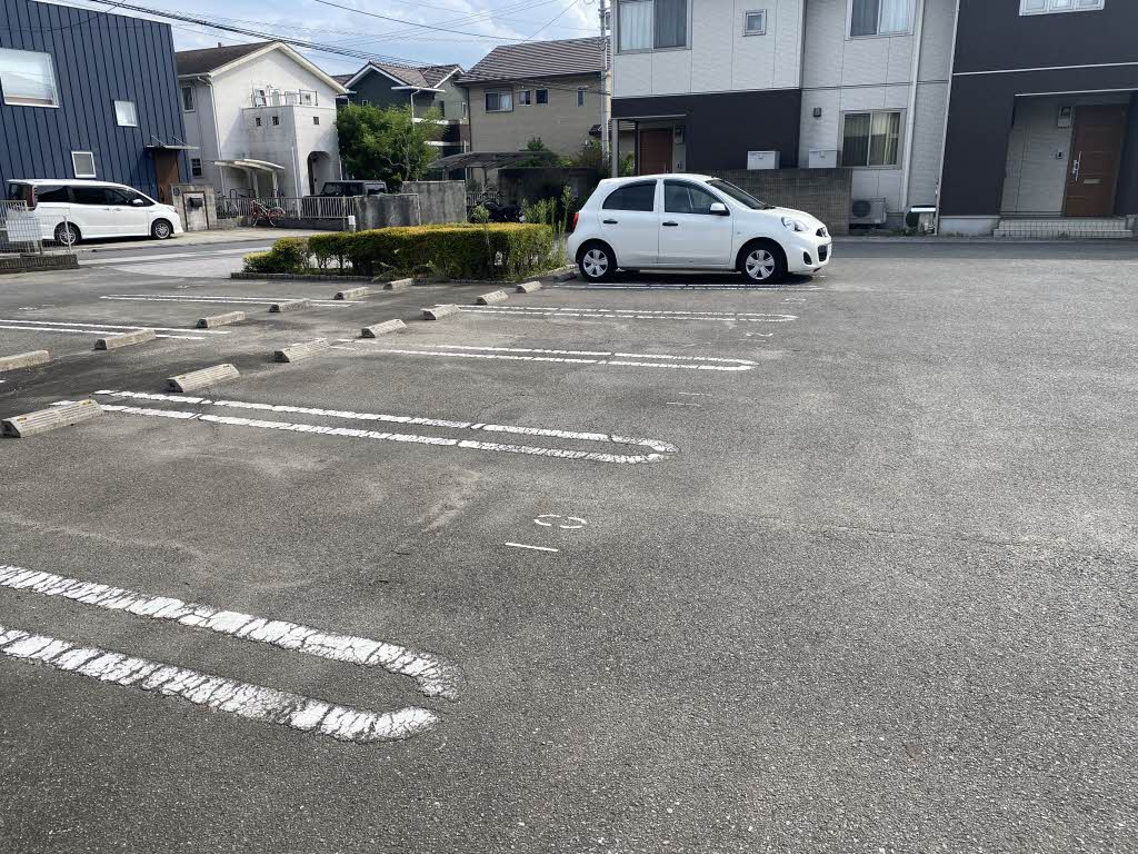 ラ・ルース若宮Ｂ棟　＊ B0202号-15