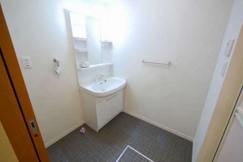 ドミール永犬丸　Ⅰ棟　＊＊ A0102号-5