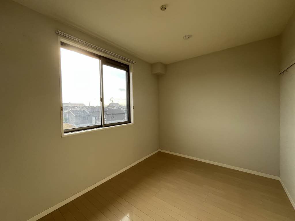 サンミズハ　Ｂ棟　＊ B0201号-5