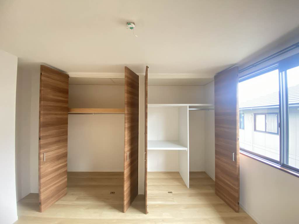 アクシス本城 B棟 * B0204号-8