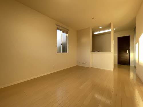 Ｍ’ｓスクエアⅢ　＊＊ A0101号-2