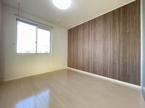 Ｍ’ｓスクエアⅢ　＊＊ A0101号-5