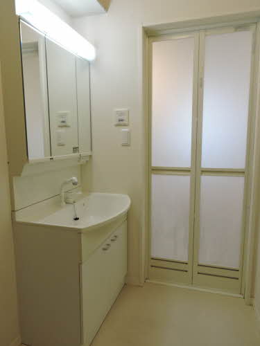 ジョイテル湯川　Ａ棟　＊＊ A0101号-6