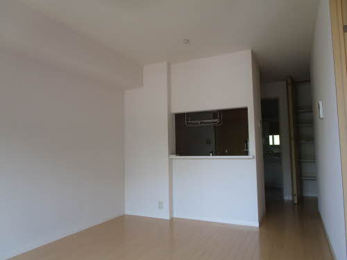 クレセント　＊＊ A0103号-2