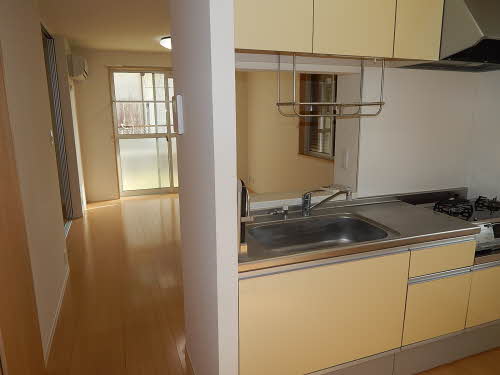 シャーメゾンくにみ　＊＊ A0103号-3