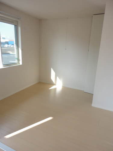 エアホルク　ヴィラ　Ｃ棟　＊＊ C0202号-3