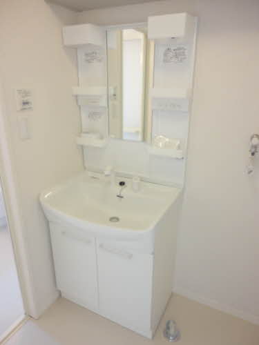 エアホルク　ヴィラ　Ｃ棟　＊＊ C0202号-7