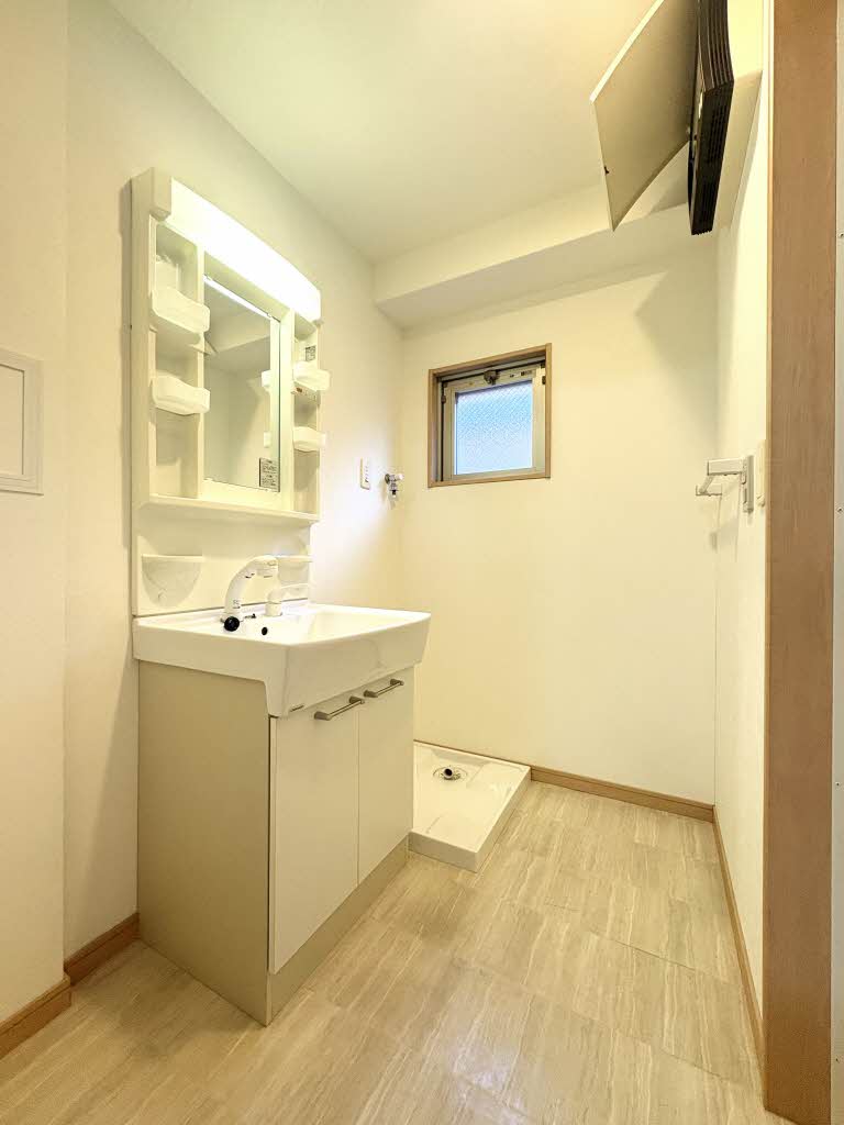 シャーメゾングランドソレイユ門司　＊＊ A0802号-5