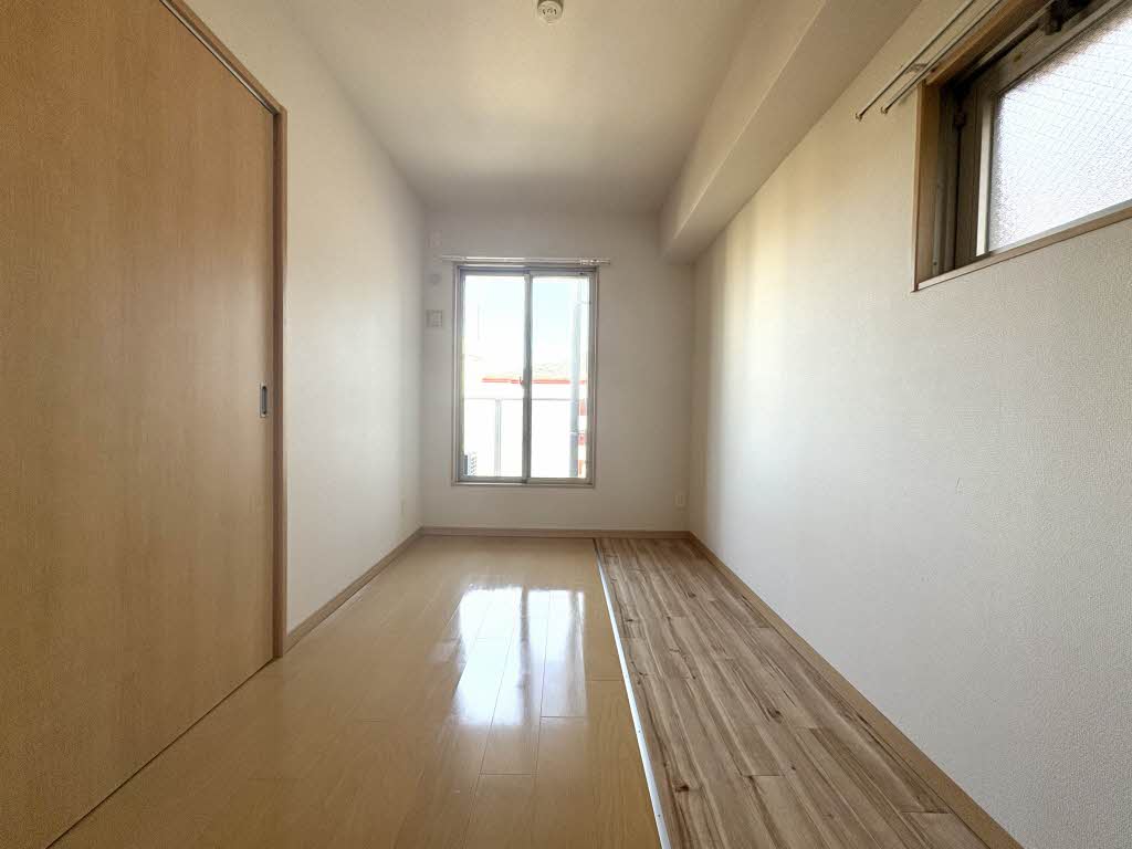 シャーメゾングランドソレイユ門司　＊＊ A0802号-7